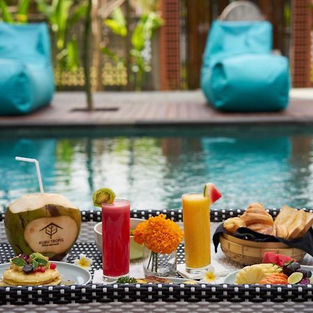 Hotel Kubu Tropis Ubud Esterno foto